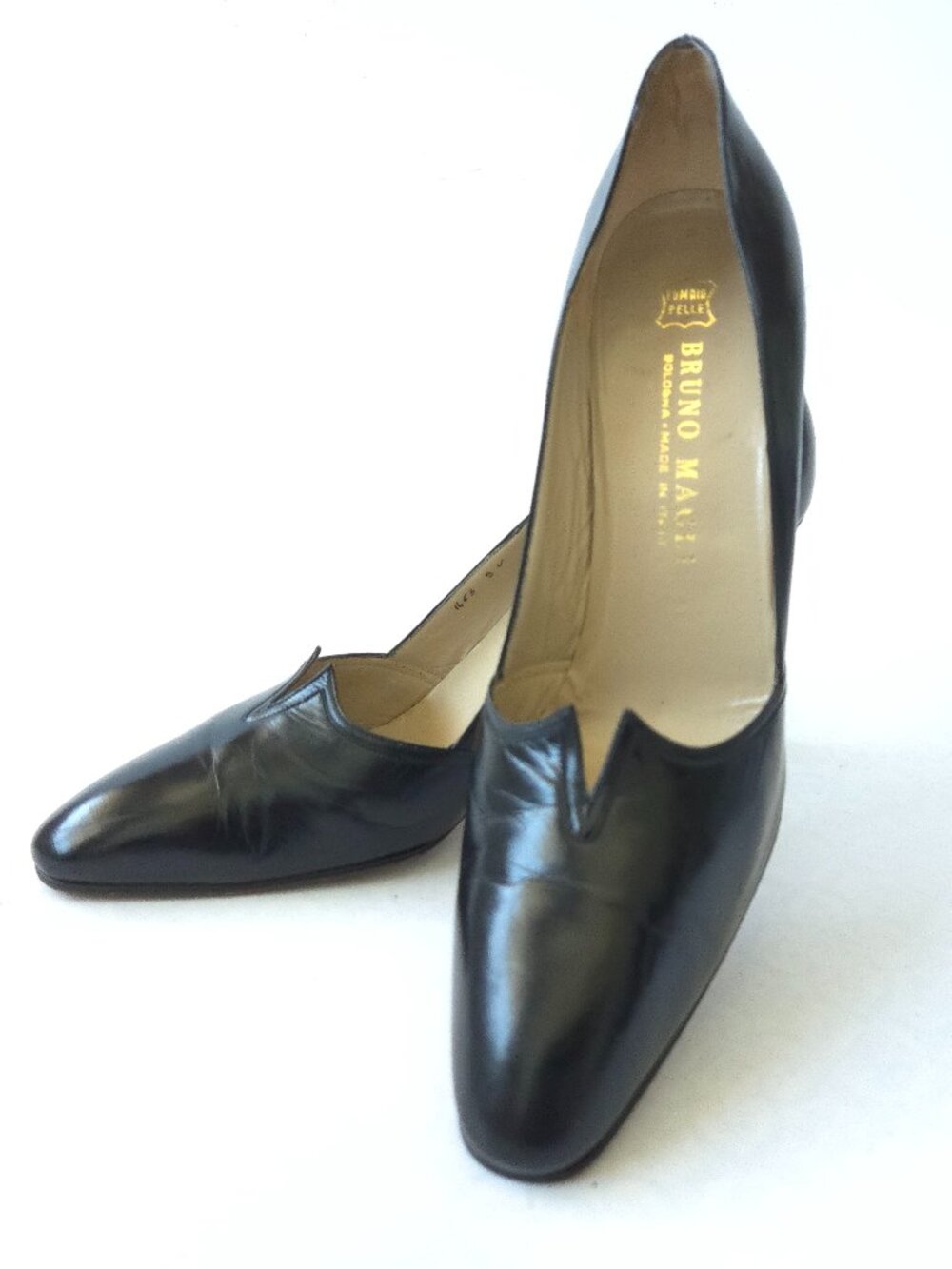 bruno magli womens Black Leather shoes 3.5" heels siz 9 N